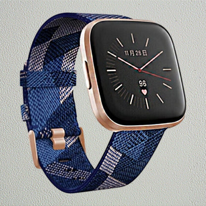 Fitbit Versa 2: Smartwatch con Alexa y Monitoreo de Salud 24/7